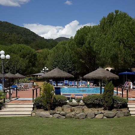 Villaggio Albergo San Lorenzo E Santa Caterina Pescia Exterior photo